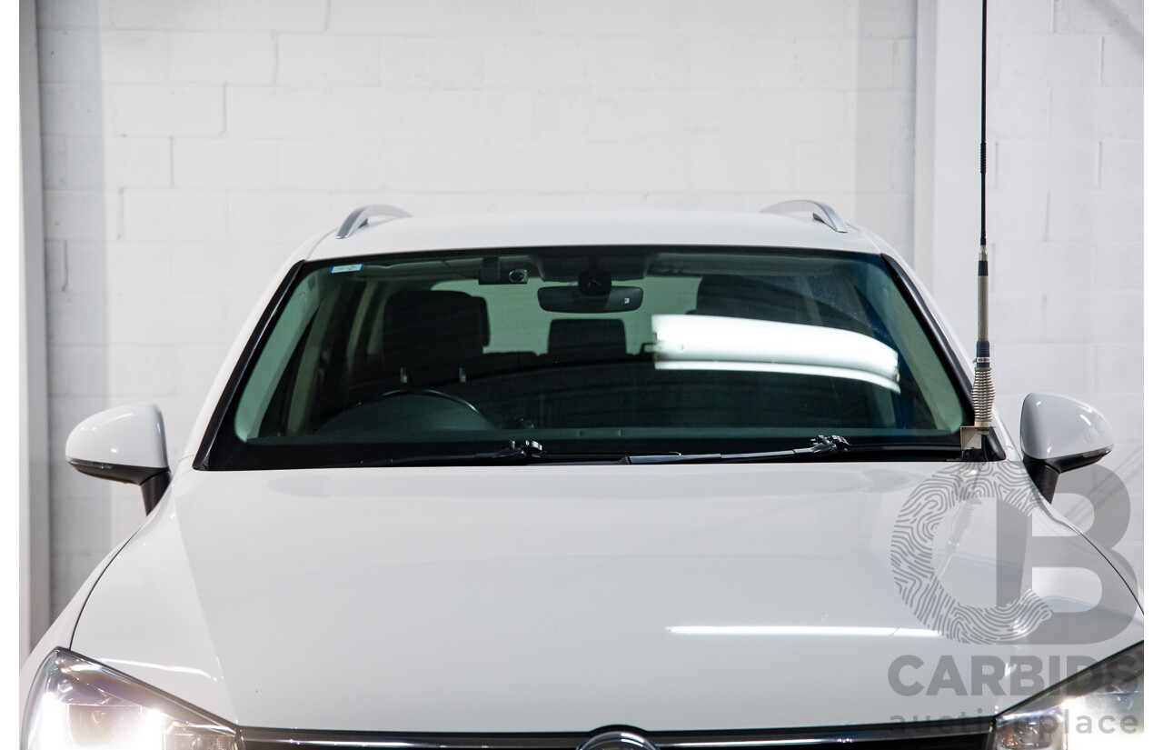 11/2016 Volkswagen Touareg V6 TDI AWD 7P MY17 4D Wagon Pure White Turbo Diesel V6 3.0L