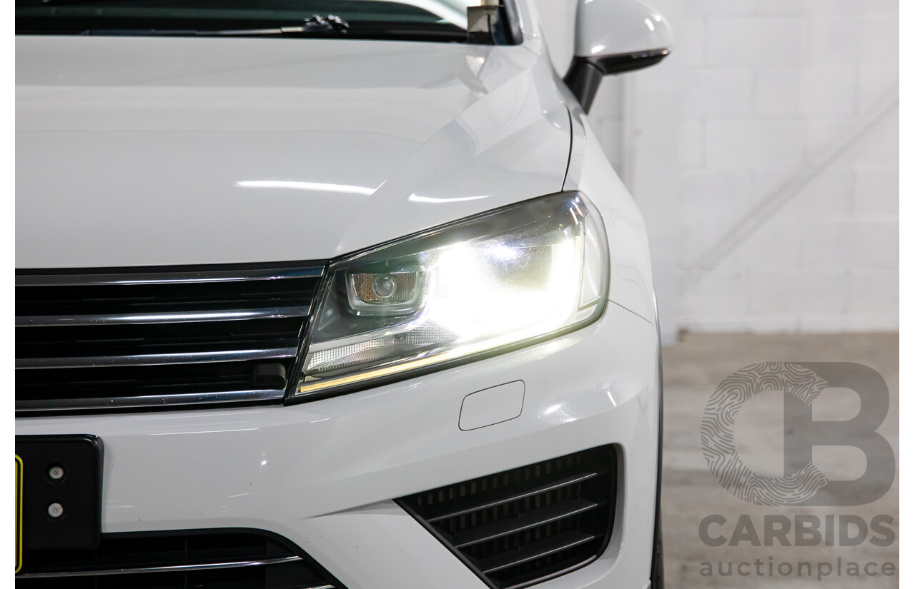 11/2016 Volkswagen Touareg V6 TDI AWD 7P MY17 4D Wagon Pure White Turbo Diesel V6 3.0L