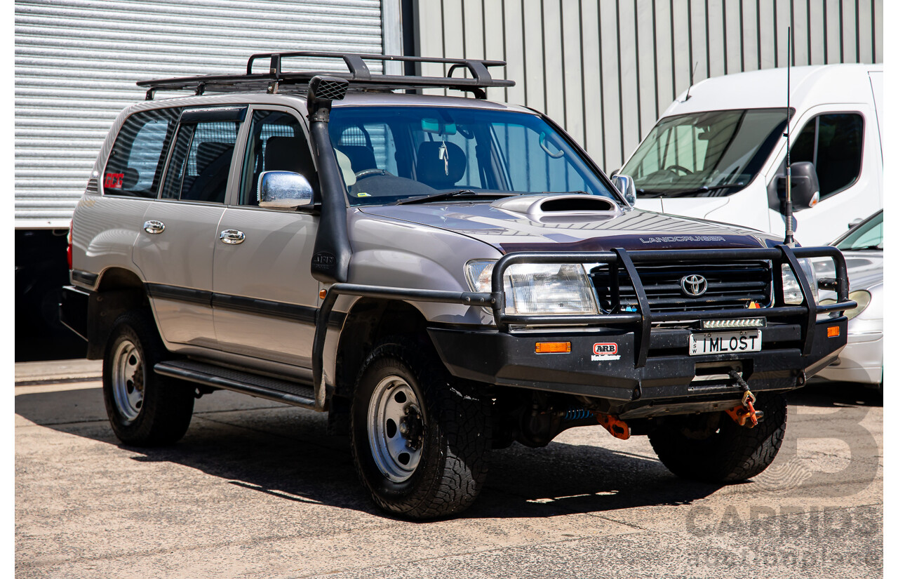 02/1999 Toyota Landcruiser GXL (4x4) 4WD HZJ105R 4D Wagon Silver 4.2L