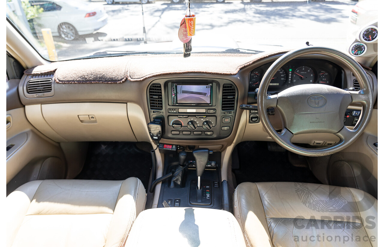 02/1999 Toyota Landcruiser GXL (4x4) 4WD HZJ105R 4D Wagon Silver 4.2L
