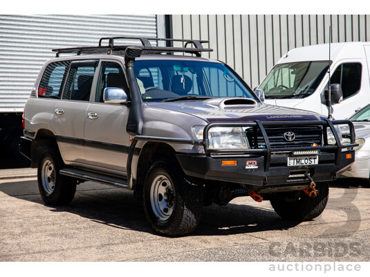 02/1999 Toyota Landcruiser GXL (4x4) 4WD HZJ105R 4D Wagon Silver 4.2L