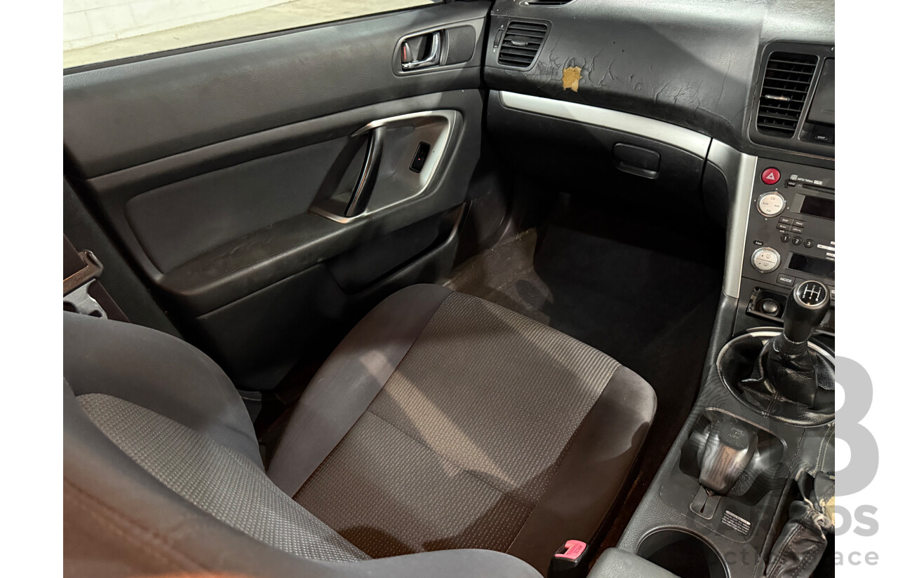9/2007 Subaru Outback 2.5i MY07 4d Wagon Silver 2.5L