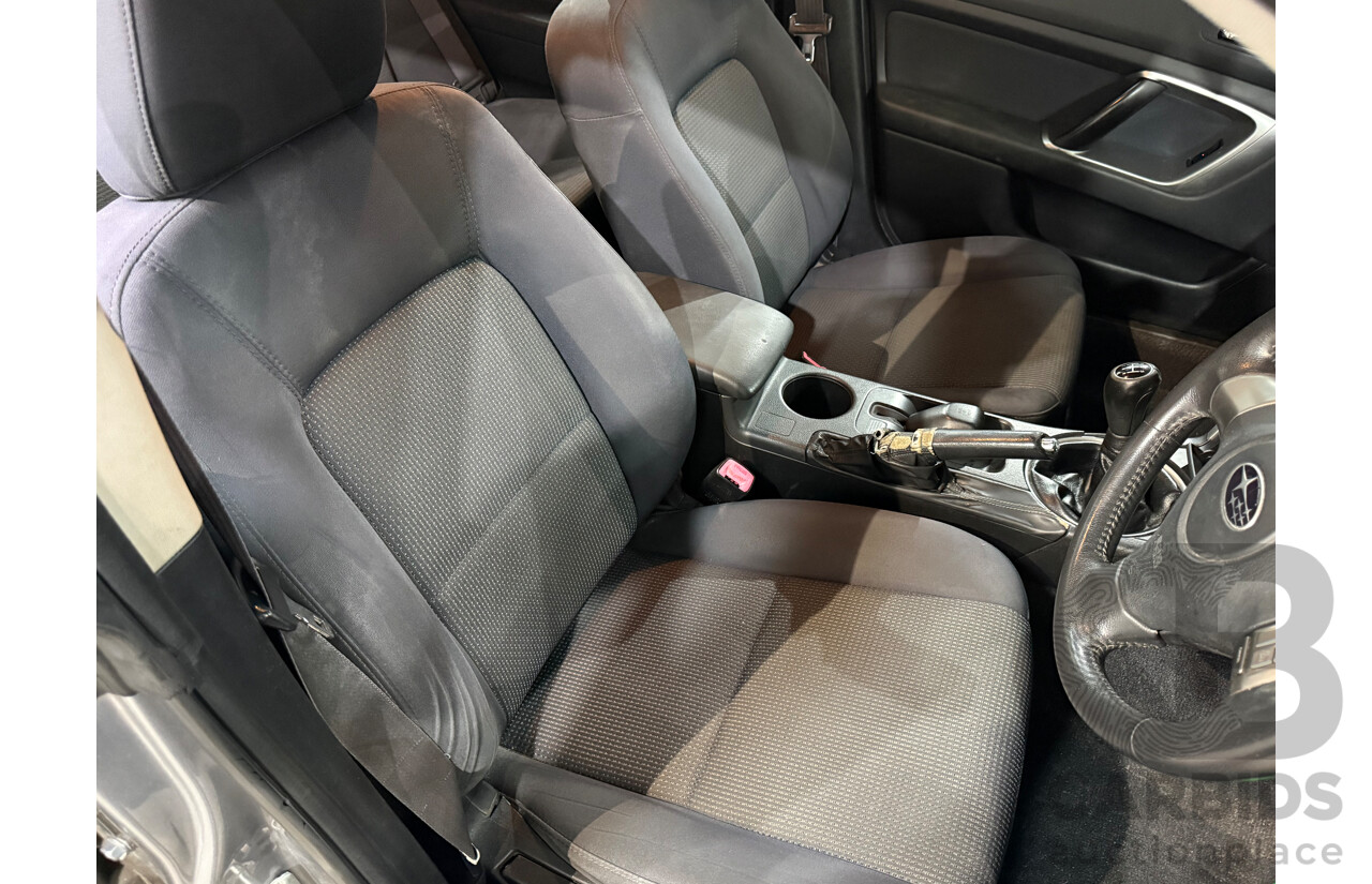 9/2007 Subaru Outback 2.5i MY07 4d Wagon Silver 2.5L