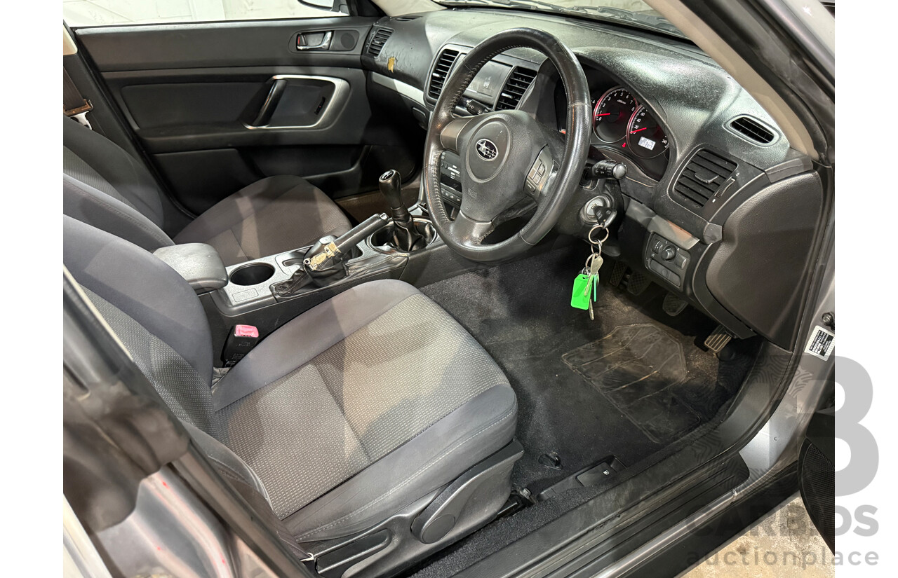 9/2007 Subaru Outback 2.5i MY07 4d Wagon Silver 2.5L