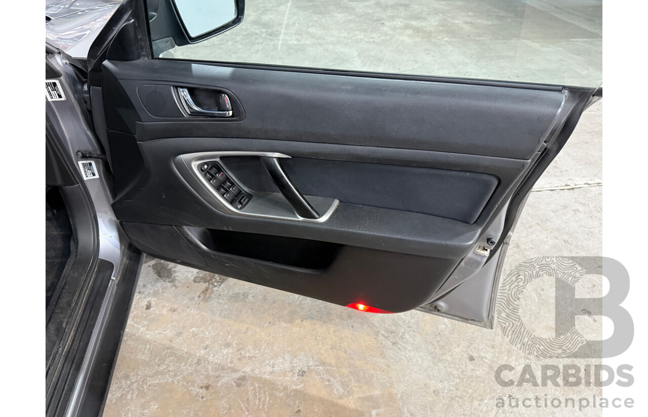9/2007 Subaru Outback 2.5i MY07 4d Wagon Silver 2.5L