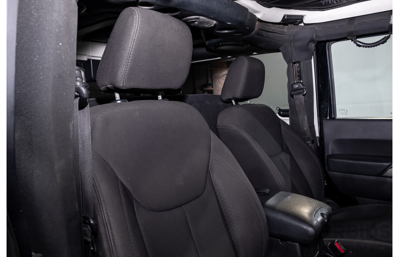 9/2013 Jeep Wrangler Sport (4x4) JK MY13 2d Softtop Black 3.6L