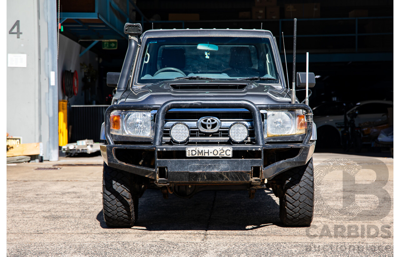02/2017 Toyota Landcruiser GXL (4x4) LC70 VDJ79R MY17 C/Chas Magnetic Grey Turbo Diesel 4.5L V8