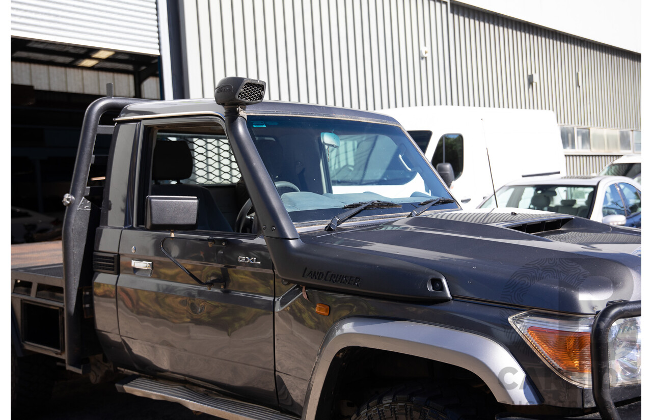 02/2017 Toyota Landcruiser GXL (4x4) LC70 VDJ79R MY17 C/Chas Magnetic Grey Turbo Diesel 4.5L V8