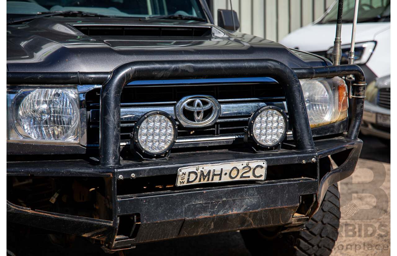 02/2017 Toyota Landcruiser GXL (4x4) LC70 VDJ79R MY17 C/Chas Magnetic Grey Turbo Diesel 4.5L V8