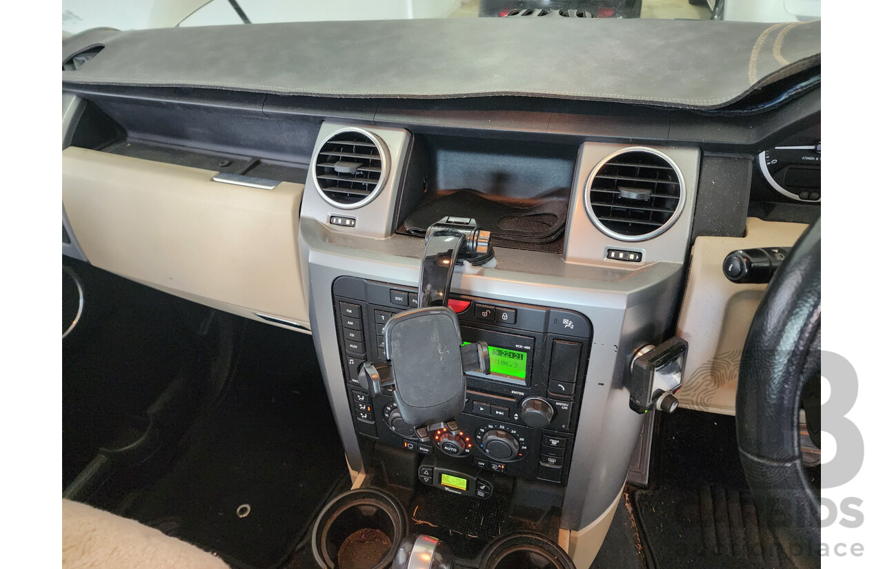 10/2008 Land Rover Discovery 3 SE MY08 4d Wagon Beige 2.7L