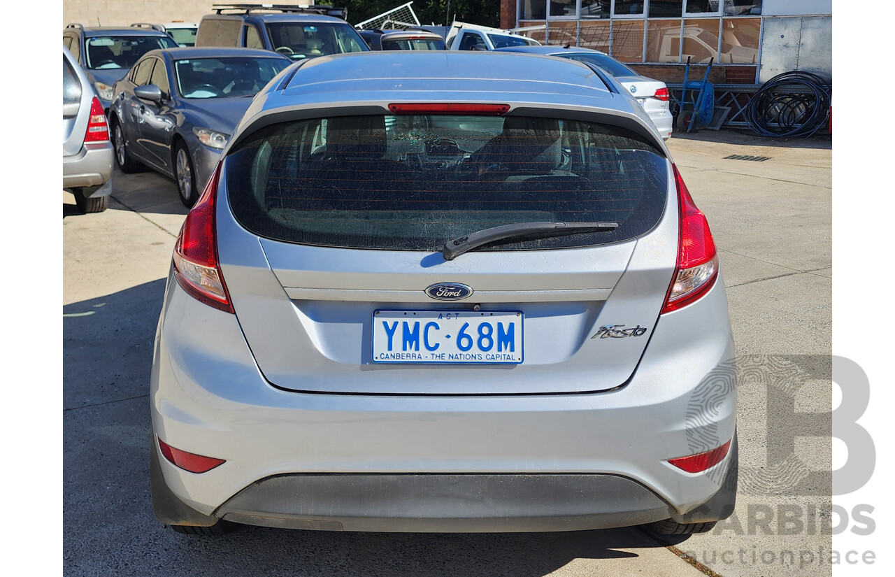 10/2013 Ford Fiesta Ambiente WZ 5d Hatchback silver 1.5L
