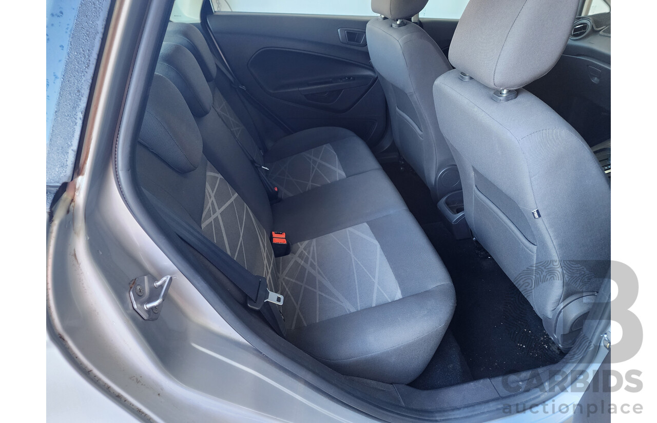 10/2013 Ford Fiesta Ambiente WZ 5d Hatchback silver 1.5L