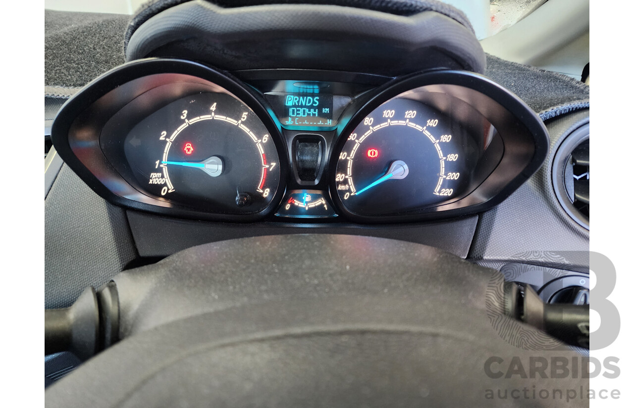 10/2013 Ford Fiesta Ambiente WZ 5d Hatchback silver 1.5L