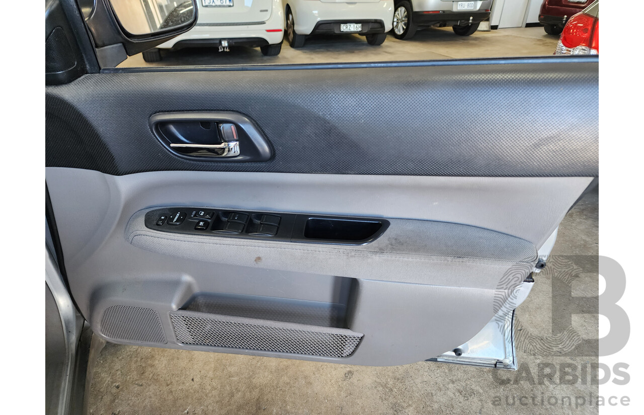 4/2005 Subaru Forester XS MY05 4d Wagon Silver 2.5L