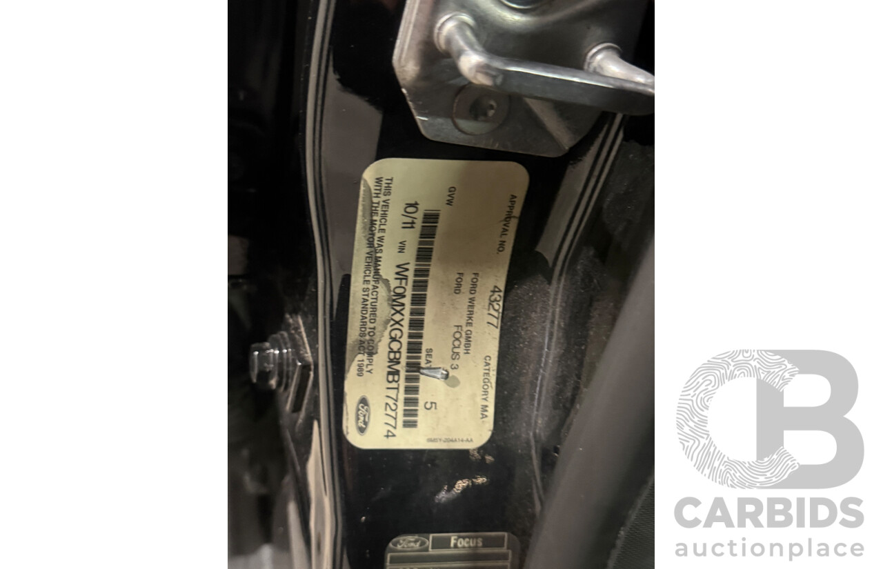 10/2011 Ford Focus Titanium LW 5d Hatchback Black 2.0L