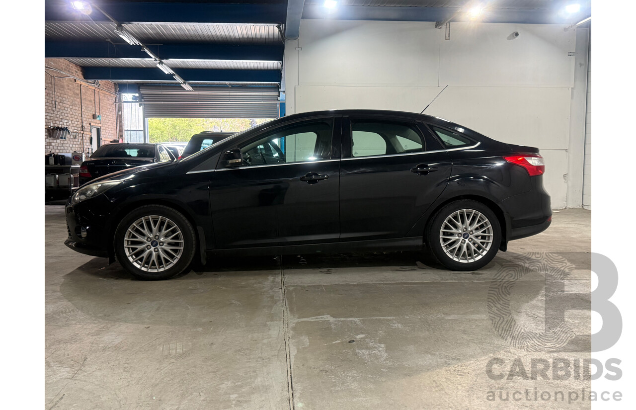 10/2011 Ford Focus Titanium LW 5d Hatchback Black 2.0L