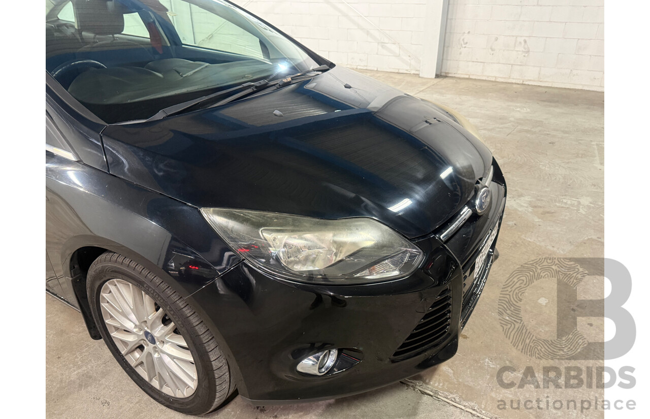 10/2011 Ford Focus Titanium LW 5d Hatchback Black 2.0L