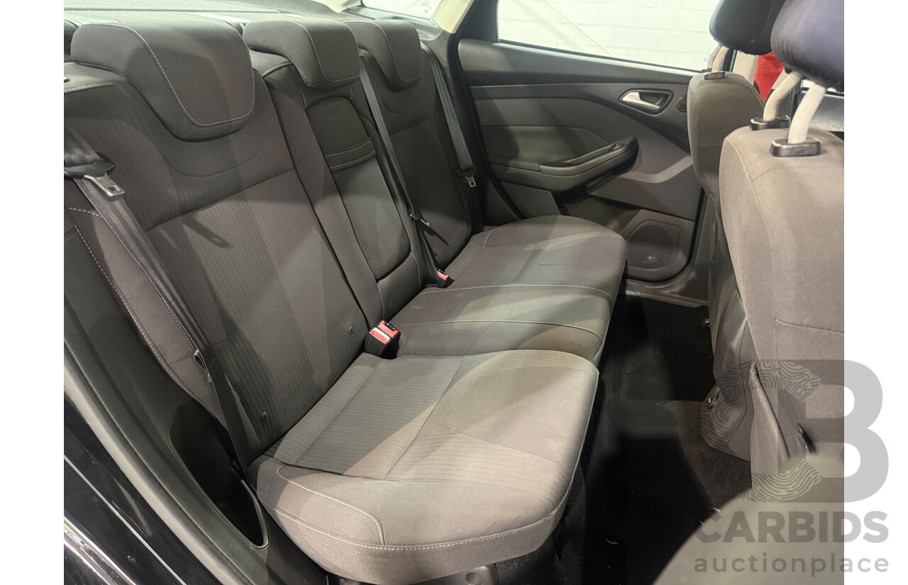 10/2011 Ford Focus Titanium LW 5d Hatchback Black 2.0L