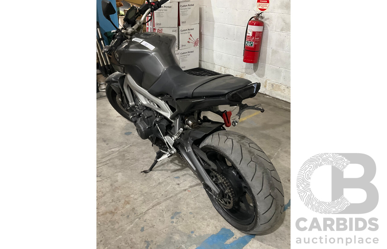 YAMAHA Motorcycle