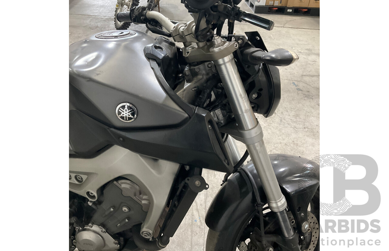 YAMAHA Motorcycle