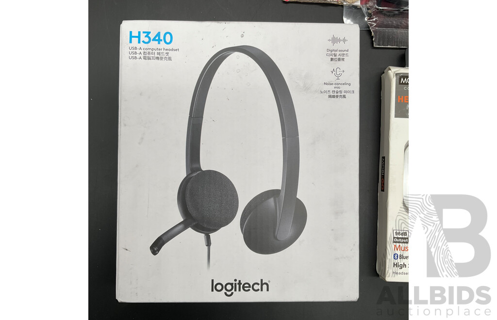 CYGNETT Power Bank, Mobi.Go Earbuds, LOGITECH H340 Headset and DYNABOOK 64GB Micro SDXC Card - Lot of 4
