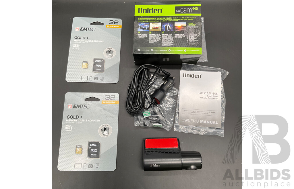 UNIDEN IGo Dash Cam 445 and EMTEC 32GB Card (2x)  - Lot of 3