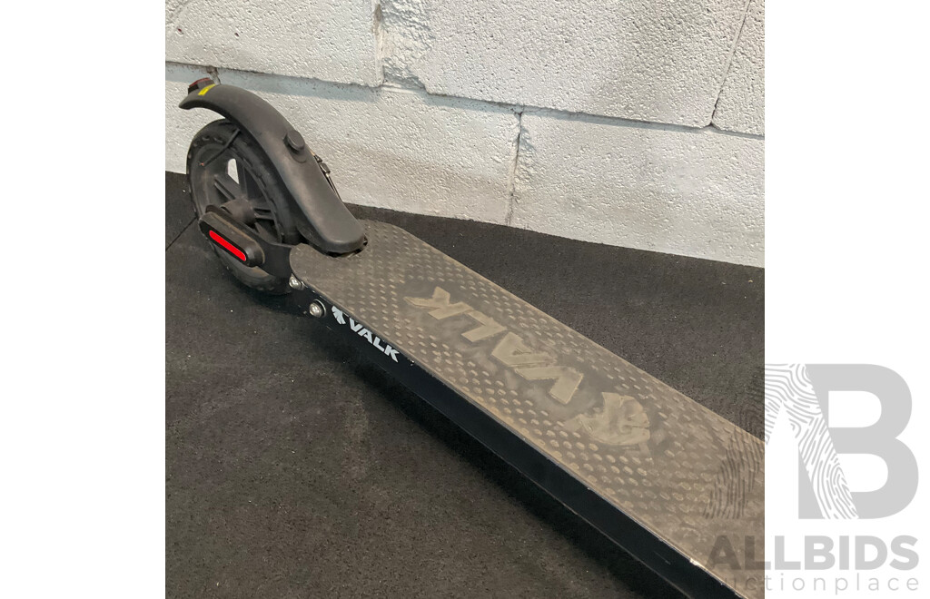 SYNERGY Valk MKII Electric Scooter