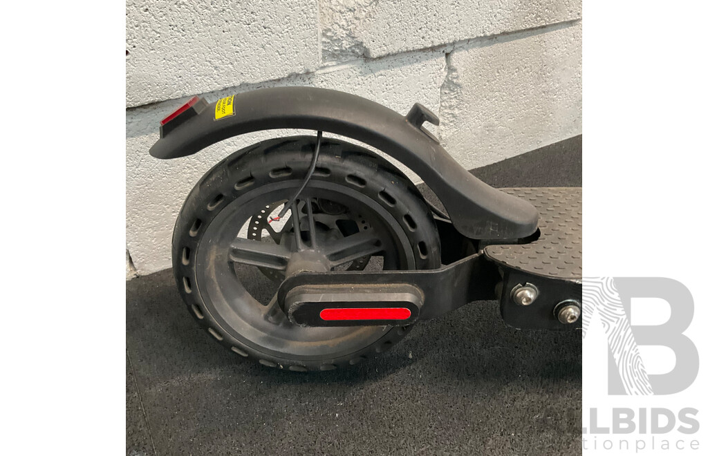 SYNERGY Valk MKII Electric Scooter