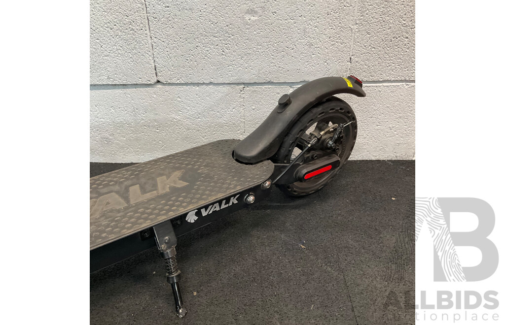SYNERGY Valk MKII Electric Scooter