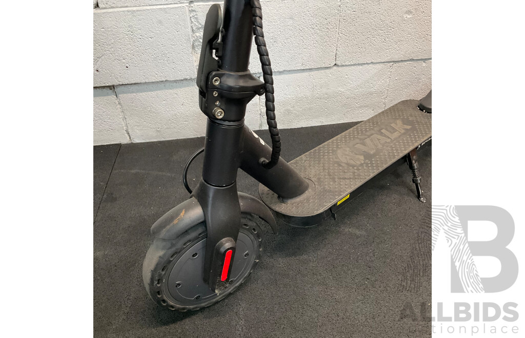 SYNERGY Valk MKII Electric Scooter