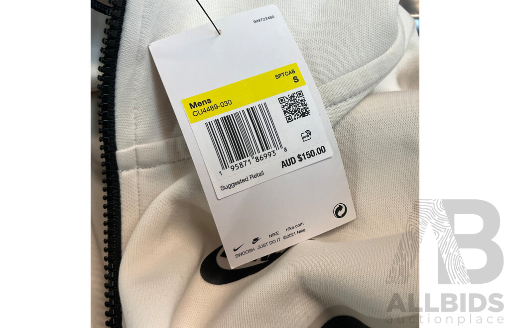 Nike Men's White Jacket Size S