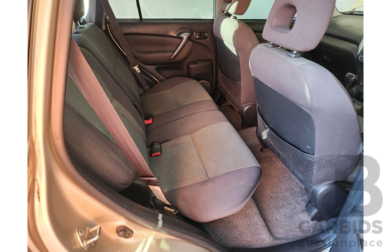 4/2004 Toyota Rav4 Cruiser (4x4) ACA23R 4d Wagon Gold 2.4L