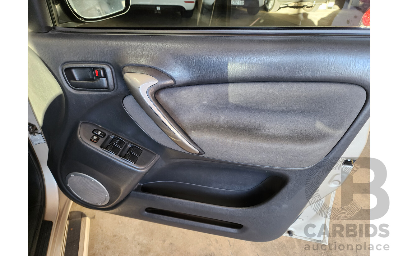 4/2004 Toyota Rav4 Cruiser (4x4) ACA23R 4d Wagon Gold 2.4L