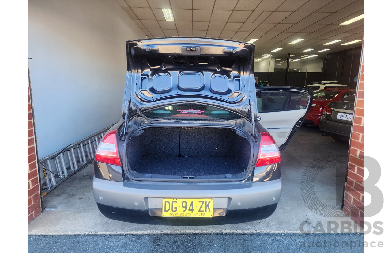 10/2008 Renault Megane Expression X84 MY06 UPGRADE 4d Sedan Black 2.0L