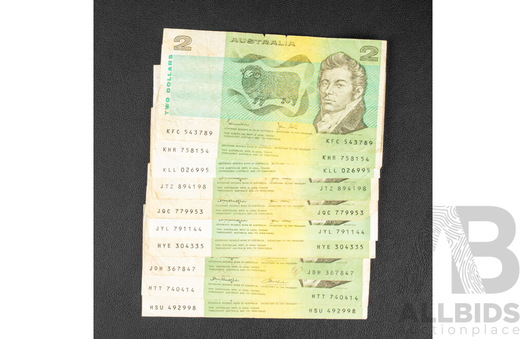 Twenty Australian Two Dollar Notes Including Four 1976 Knight/Wheeler, Three 1979 Knight/Stone, Three 1983 Johnston/Stone, Ten 1985 Johnston/Fraser
