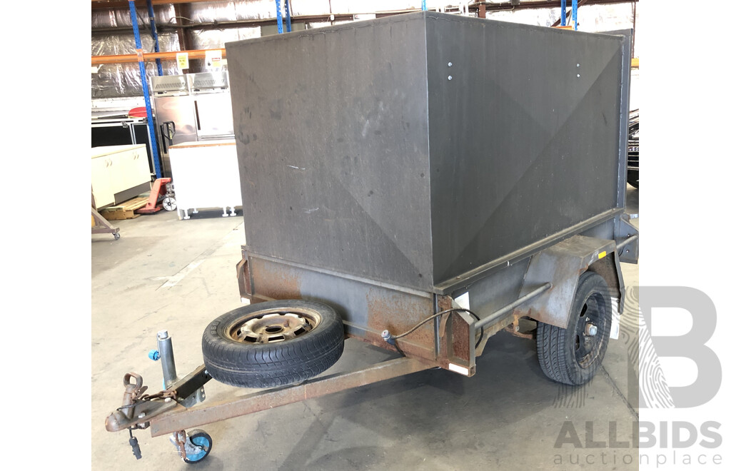 LDK/Resort Trailers 6' X 4' Enclosed Single Axle Box Trailer - Manufactured 04/2008