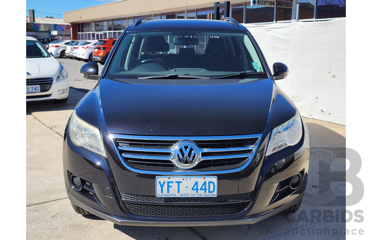 8/2009 Volkswagen Tiguan 103 TDI 5NC MY09 4d Wagon Black 2.0L