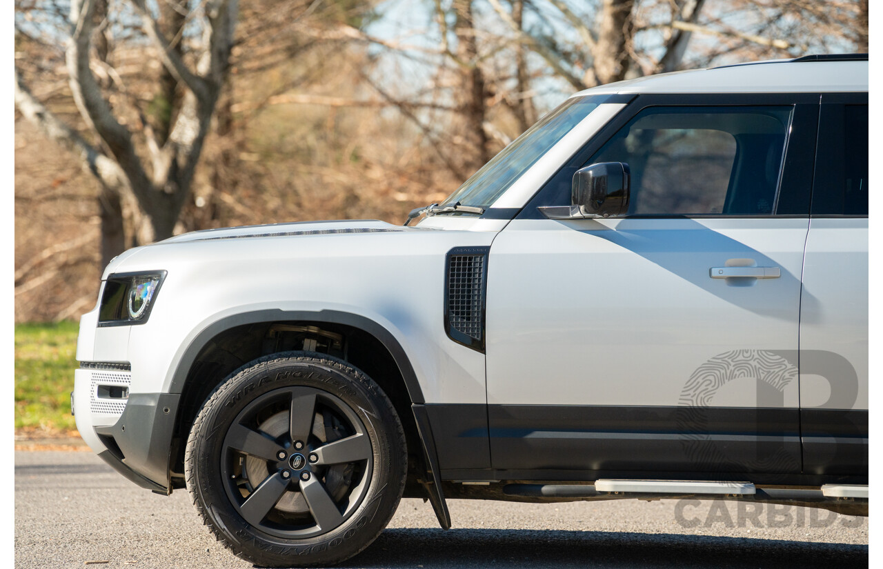 12/2021 Land Rover Defender 110 P400 SE (AWD) L663 MY22 4d Wagon Hakuba Silver Metallic Turbo 3.0L - MHEV