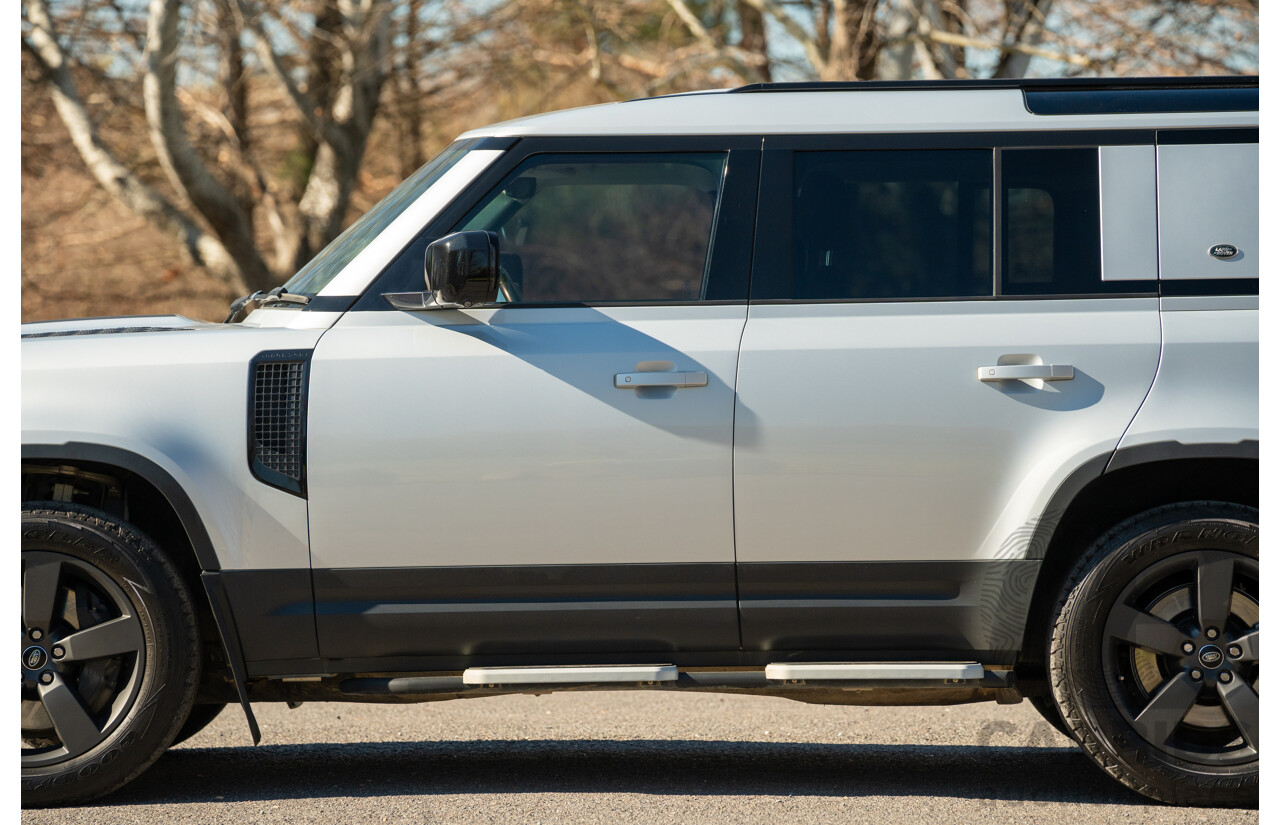 12/2021 Land Rover Defender 110 P400 SE (AWD) L663 MY22 4d Wagon Hakuba Silver Metallic Turbo 3.0L - MHEV