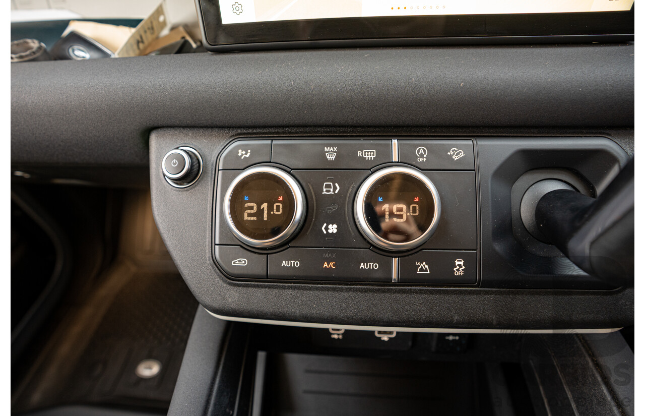 12/2021 Land Rover Defender 110 P400 SE (AWD) L663 MY22 4d Wagon Hakuba Silver Metallic Turbo 3.0L - MHEV