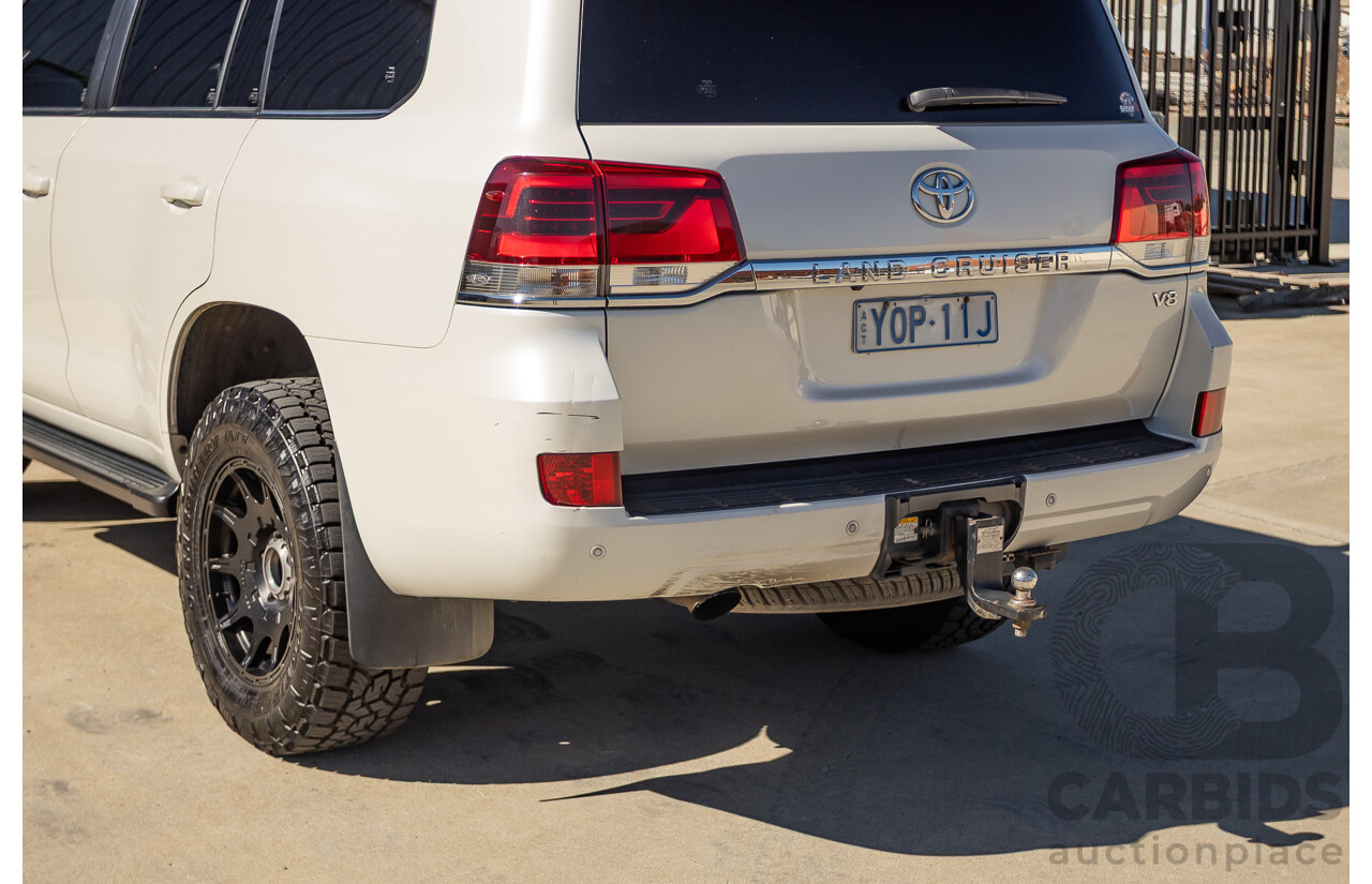 07/2017 Toyota Landcruiser VX (4x4) VDJ200R MY16 4D Wagon Crystal White Pearl Twin Turbo Diesel 4.5L - 7 seats