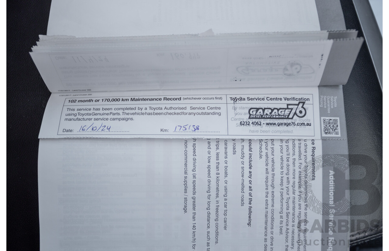 07/2017 Toyota Landcruiser VX (4x4) VDJ200R MY16 4D Wagon Crystal White Pearl Twin Turbo Diesel 4.5L - 7 seats