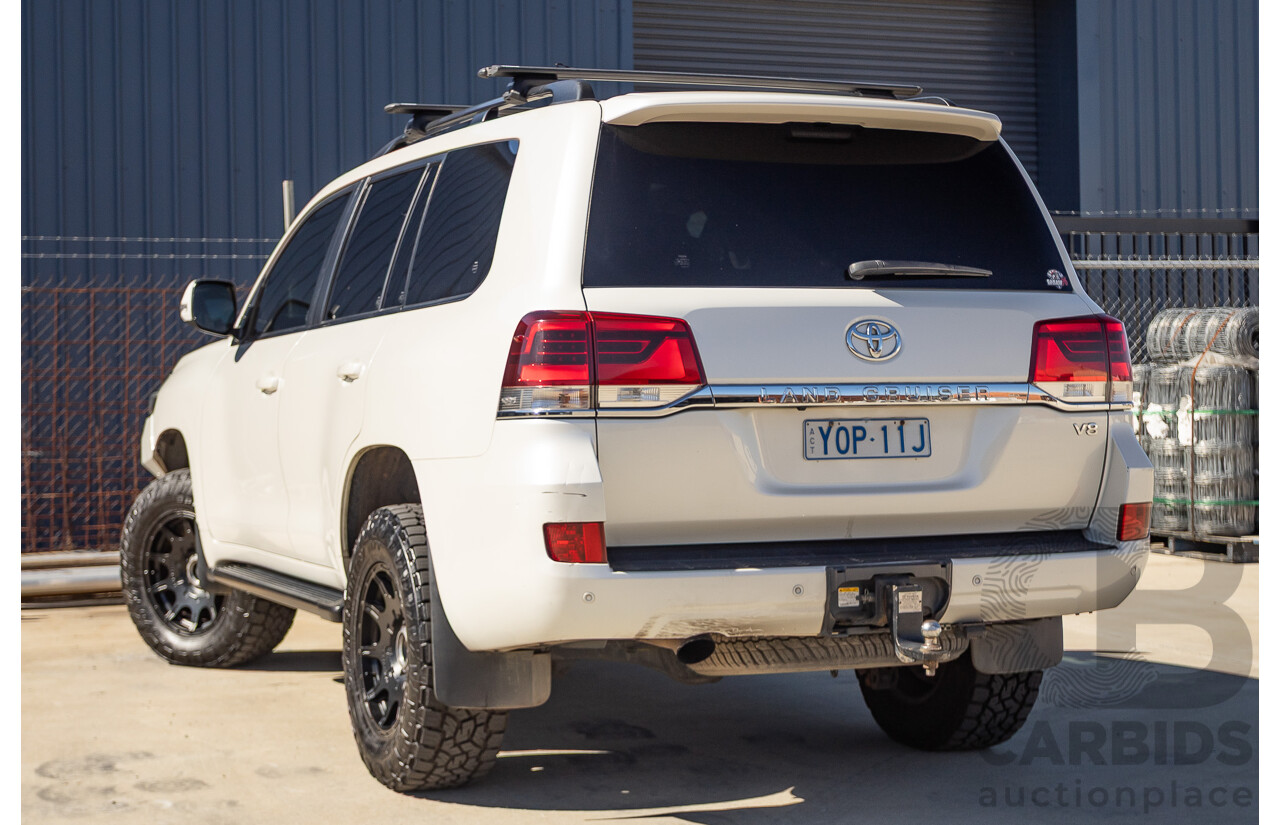 07/2017 Toyota Landcruiser VX (4x4) VDJ200R MY16 4D Wagon Crystal White Pearl Twin Turbo Diesel 4.5L - 7 seats