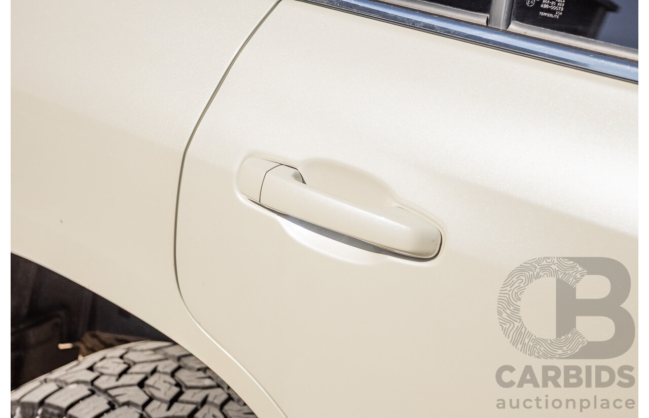 07/2017 Toyota Landcruiser VX (4x4) VDJ200R MY16 4D Wagon Crystal White Pearl Twin Turbo Diesel 4.5L - 7 seats