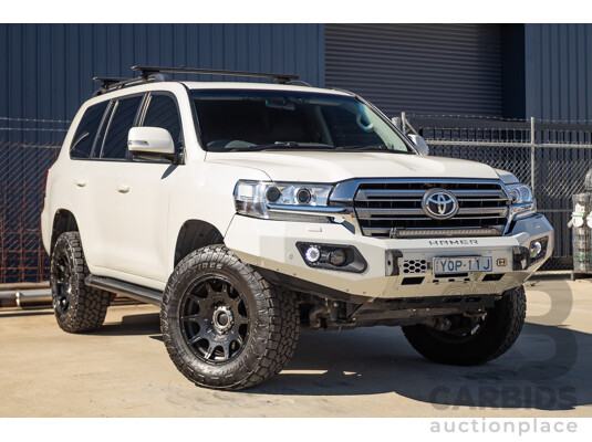 07/2017 Toyota Landcruiser VX (4x4) VDJ200R MY16 4D Wagon Crystal White Pearl Twin Turbo Diesel 4.5L - 7 seats