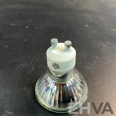 GU10 Adjustable Brass  4 Lights Spotlight - Lot of 8 ( with 32 Light Bulbs )