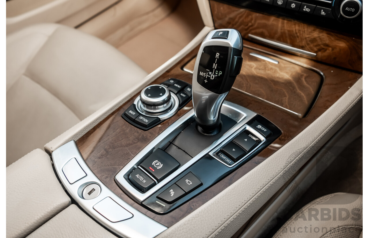 6/2009 BMW 740i F01 4d Sedan Kashmir Silver Metallic Turbo 3.0L