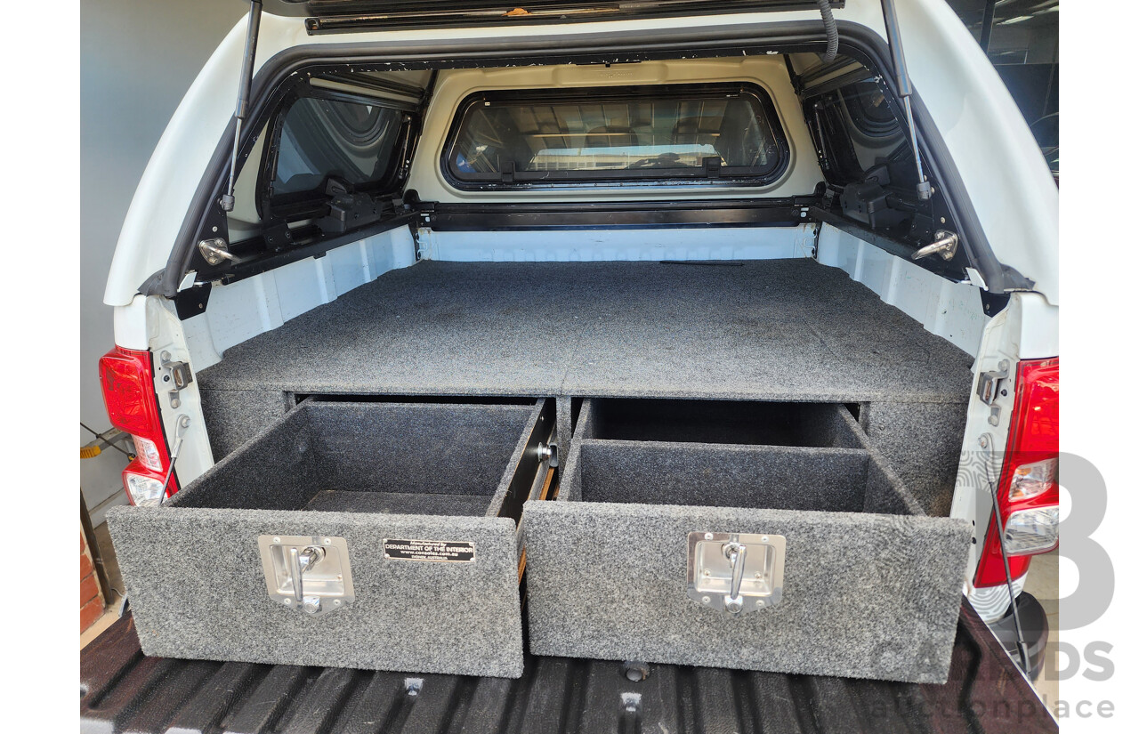 6/2017 Holden Colorado LS (4x4) RG MY17 Crew Cab P/Up White 2.8L