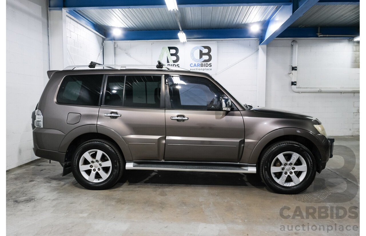2/2010 Mitsubishi Pajero RX (4x4) NT MY10 4d Wagon Bronze Turbo Diesel 3.2L