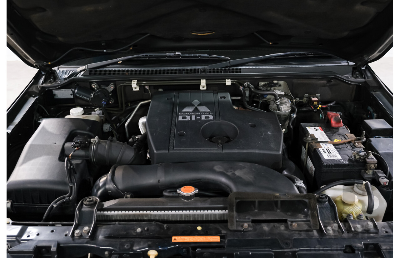 2/2010 Mitsubishi Pajero RX (4x4) NT MY10 4d Wagon Bronze Turbo Diesel 3.2L